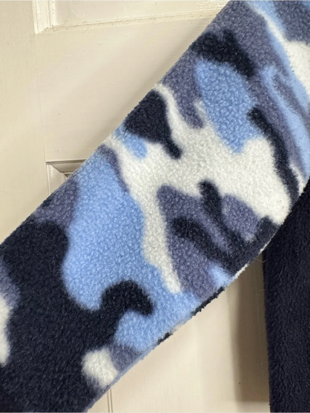 GAP camo colorblock